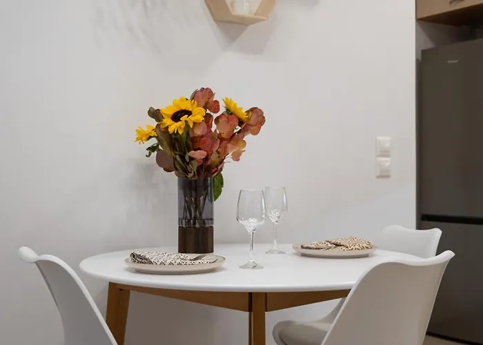 Pnoé Luminous Nauplia